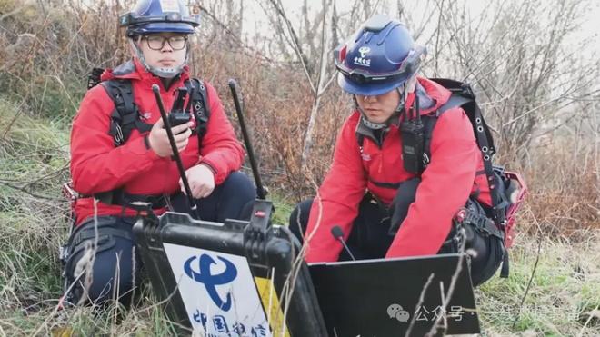 16项黑科技5G北斗卫星三模一体!新型智能应急通信救援头盔亮相(图2)